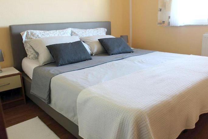 Apartments Ficur With Swimming Pool & Grill, Πορτορόζ Εξωτερικό φωτογραφία